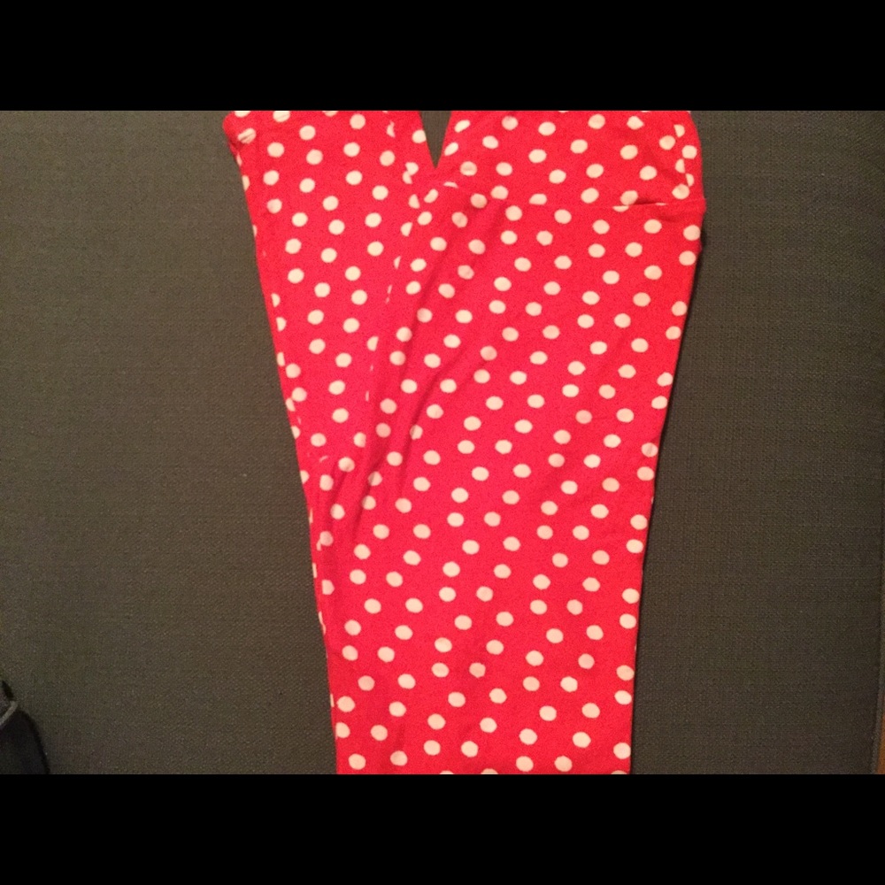 LulaRoe OS polka dot leggings. Unicorn Alert